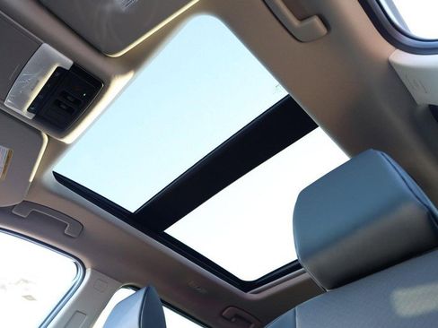 New 2026 Nissan Rogue SV image 8