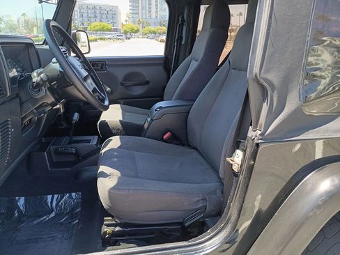 Used 2006 Jeep Wrangler X image 11