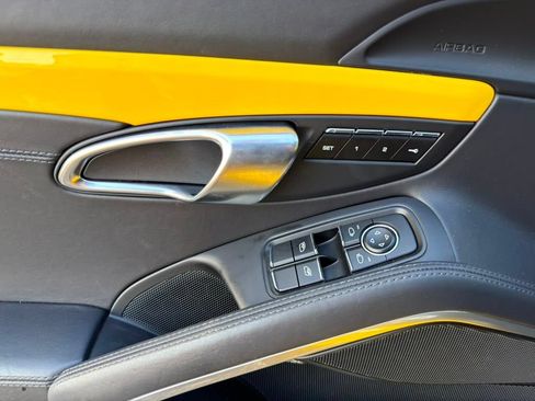 Certified 2019 Porsche 718 Boxster GTS RWD image 7