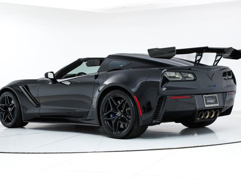 Used 2019 Chevrolet Corvette ZR1 image 5