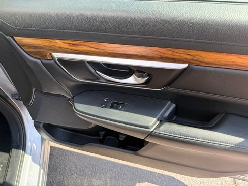 Used 2017 Honda CR-V EX-L image 40