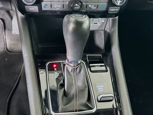 Used 2022 Jeep Compass Limited w/ Sun and Sound Group image 24