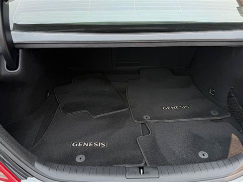 Used 2020 Genesis G70 2.0T Sport RWD image 8