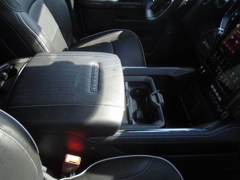 New 2025 RAM 2500 Limited image 13