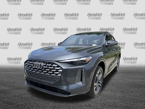 Used 2025 Audi Q5 Premium w/ Convenience Package AWD/4WD image 5