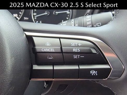 New 2025 MAZDA CX-30 AWD 2.5 S w/ Select Sport Pkg image 29