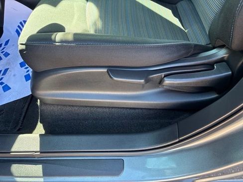 Certified 2025 Nissan Leaf S FWD image 19