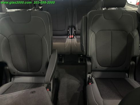 Used 2023 Jeep Grand Cherokee L Laredo w/ Luxury Tech Group I AWD/4WD image 28