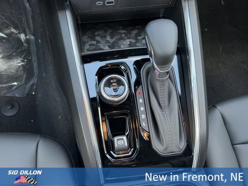 New 2026 GMC Canyon Elevation AWD/4WD image 11