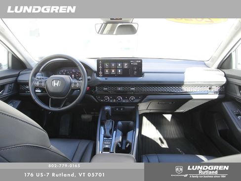 Used 2023 Honda Accord EX-L image 6