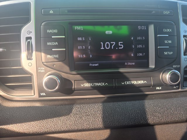 Used 2019 Kia Sportage LX FWD image 5