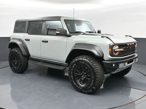 Used 2022 Ford Bronco Raptor image 2