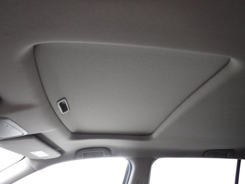 Used 2018 Honda Pilot EX-L image 10