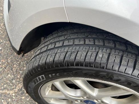 Used 2015 Ford Focus SE w/ Equipment Group 201A image 34