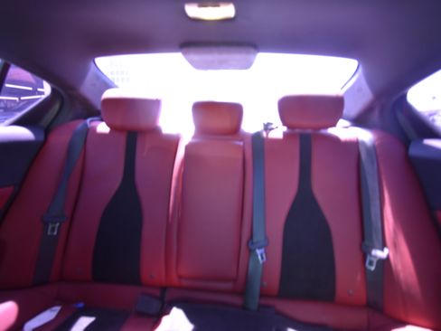Used 2019 Acura ILX FWD image 9