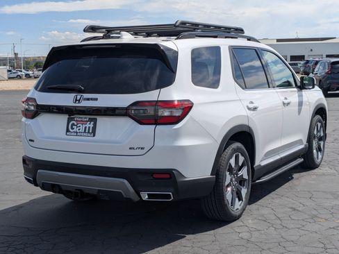 New 2026 Honda Pilot Elite image 3