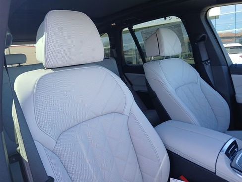 New 2026 BMW X5 xDrive40i image 18