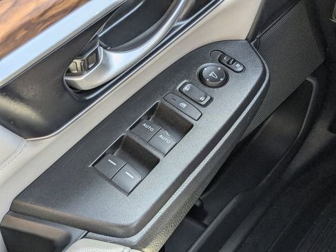 Used 2022 Honda CR-V EX-L image 21