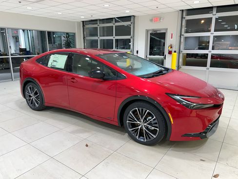 New 2026 Toyota Prius XLE image 1