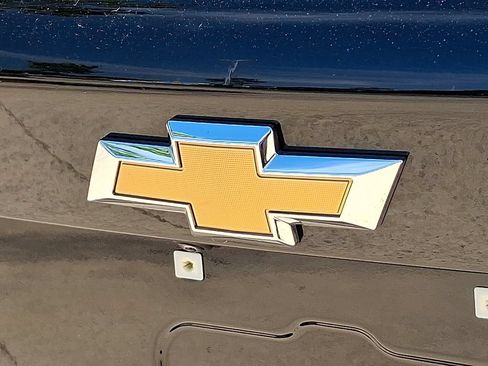 Used 2025 Chevrolet Equinox LT FWD image 30
