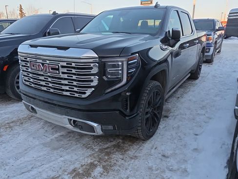 Used 2022 GMC Sierra 1500 Denali w/ Denali Reserve Package image 2