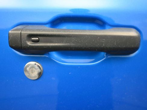 Used 2023 Jeep Gladiator Rubicon w/ LED Lighting Group image 9