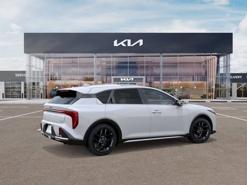 New 2026 Kia K4 GT-Line Turbo FWD image 6