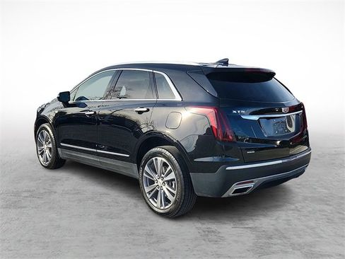 Certified 2025 Cadillac XT5 Premium Luxury image 6