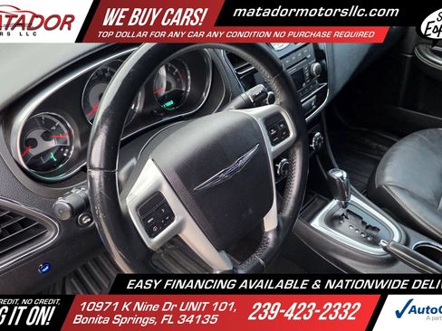 Used 2013 Chrysler 200 Limited FWD image 10