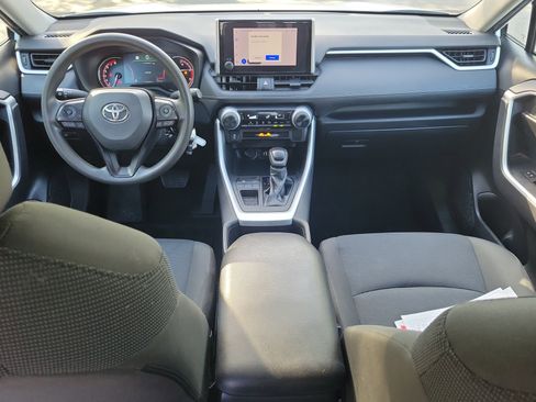Used 2023 Toyota RAV4 LE FWD image 14