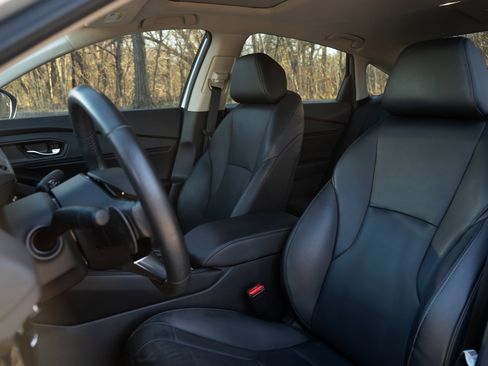 Used 2023 Honda Accord Touring image 17