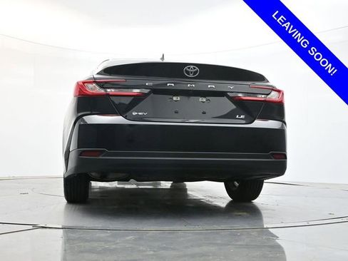 Used 2025 Toyota Camry LE FWD image 31
