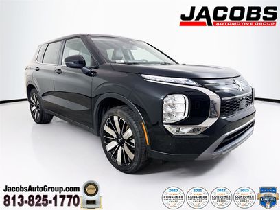 Used 2025 Mitsubishi Outlander SE