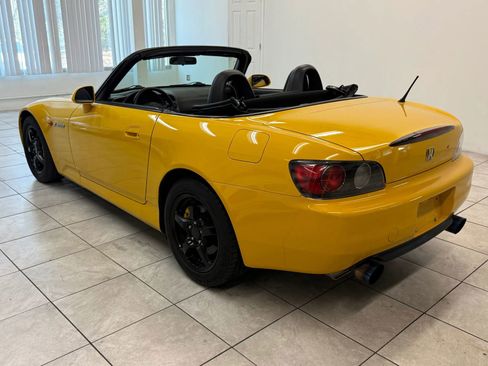 Used 2003 Honda S2000 image 7