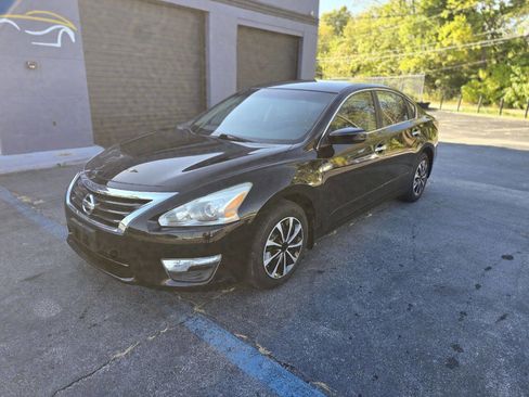 Used 2015 Nissan Altima 2.5 S image 1