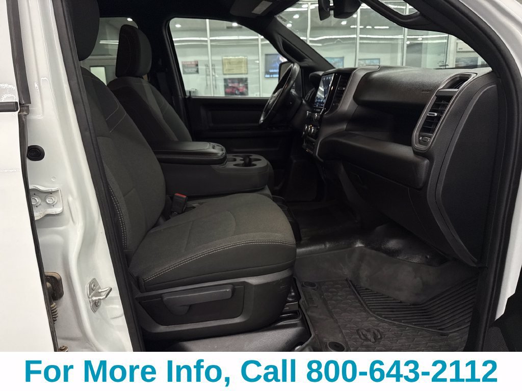 Used 2024 RAM 2500 Tradesman w/ Chrome Appearance Group AWD/4WD image 31