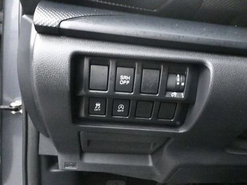 Used 2023 Subaru Forester AWD/4WD image 23