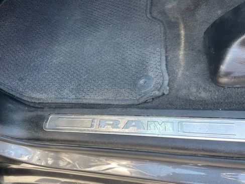Used 2021 RAM 1500 Laramie AWD/4WD image 30