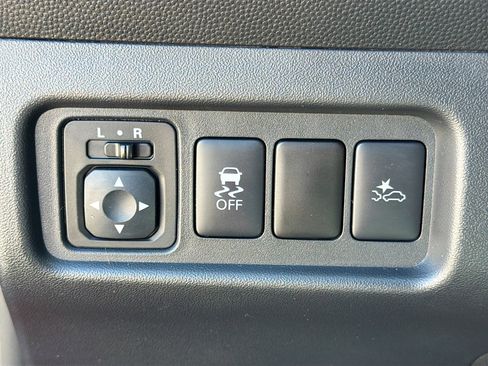 Used 2021 Mitsubishi Mirage ES image 29