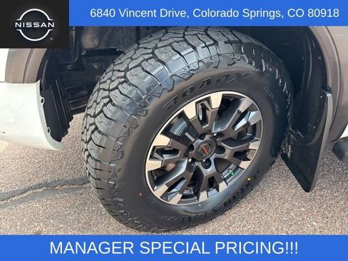 Used 2021 Nissan Titan PRO-4X w/ Pro-4x Utility Package AWD/4WD image 12