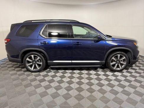 Used 2024 Honda Pilot Elite image 7