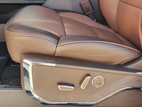 New 2025 Ford F150 King Ranch w/ FX4 Off-Road Package image 23