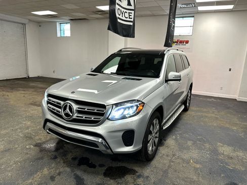 Used 2019 Mercedes-Benz GLS 450 4MATIC image 2