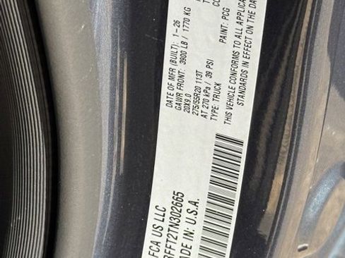 New 2026 RAM 1500 4x4 Crew Cab image 30