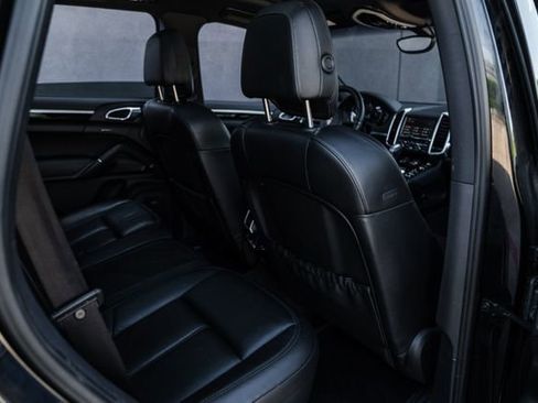 Used 2012 Porsche Cayenne image 79