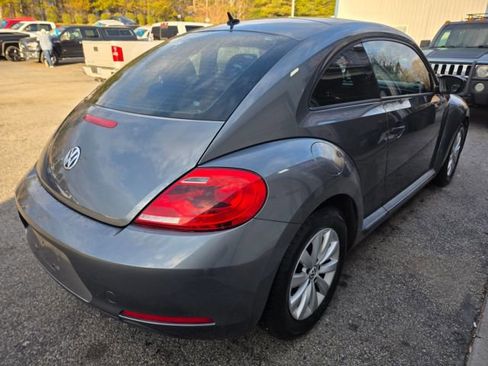 Used 2014 Volkswagen Beetle 1.8T image 5