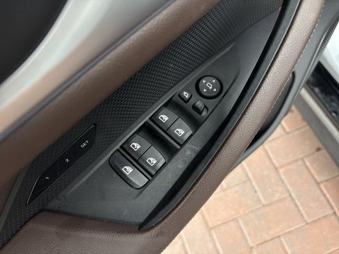 Certified 2023 BMW i4 eDrive40 w/ M Sport Package image 15