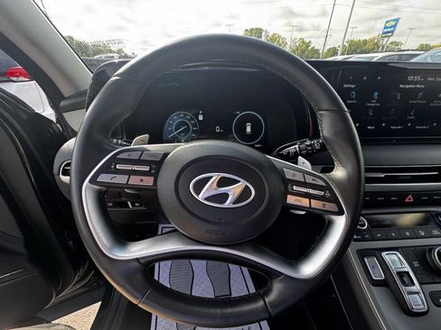 Used 2024 Hyundai Palisade SEL w/ Premium Package image 17