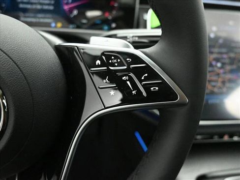 New 2026 Mercedes-Benz E 350 4MATIC Sedan image 15