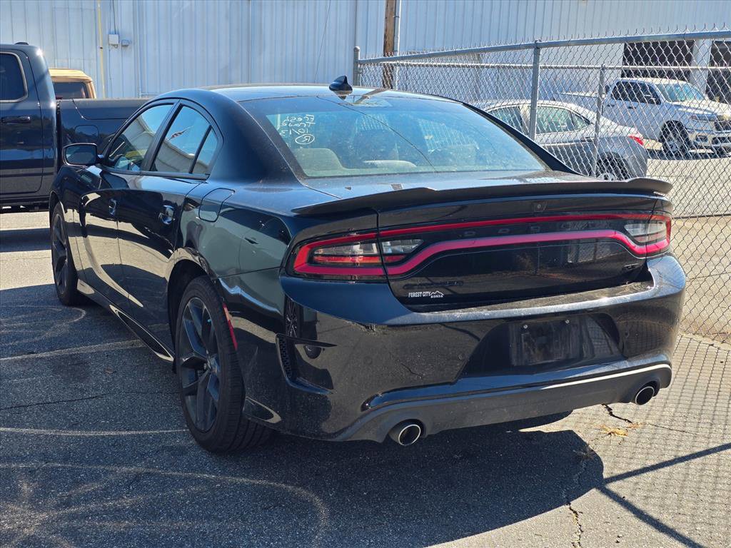 Used 2020 Dodge Charger GT w/ Blacktop Package RWD image 12